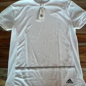 NWT Adidas Girls (Unisex) Size XL HR Active T-shirt